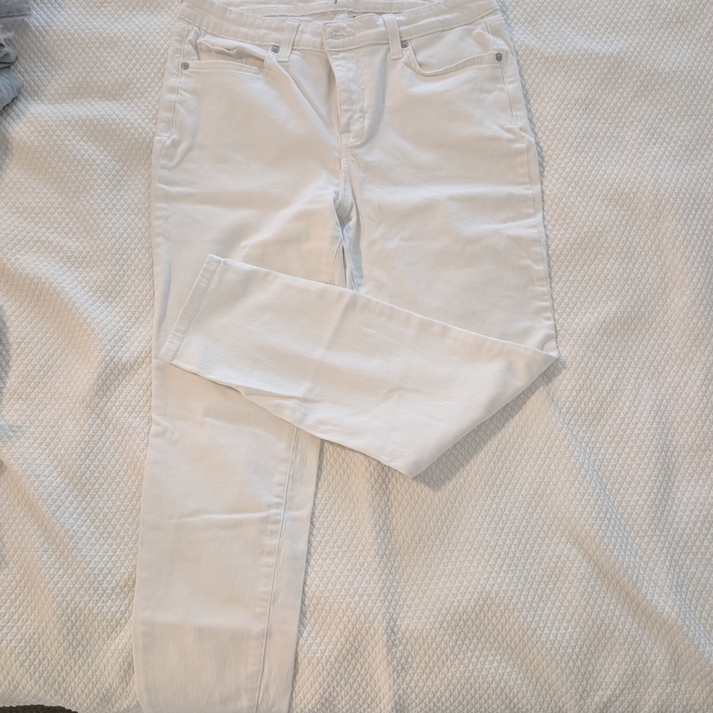 Style & Co. White Skinny Jeans with Textured Denim